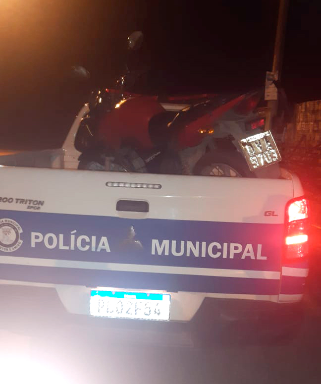 Policial a paisana recupera motocicleta roubada em Mata de São João 