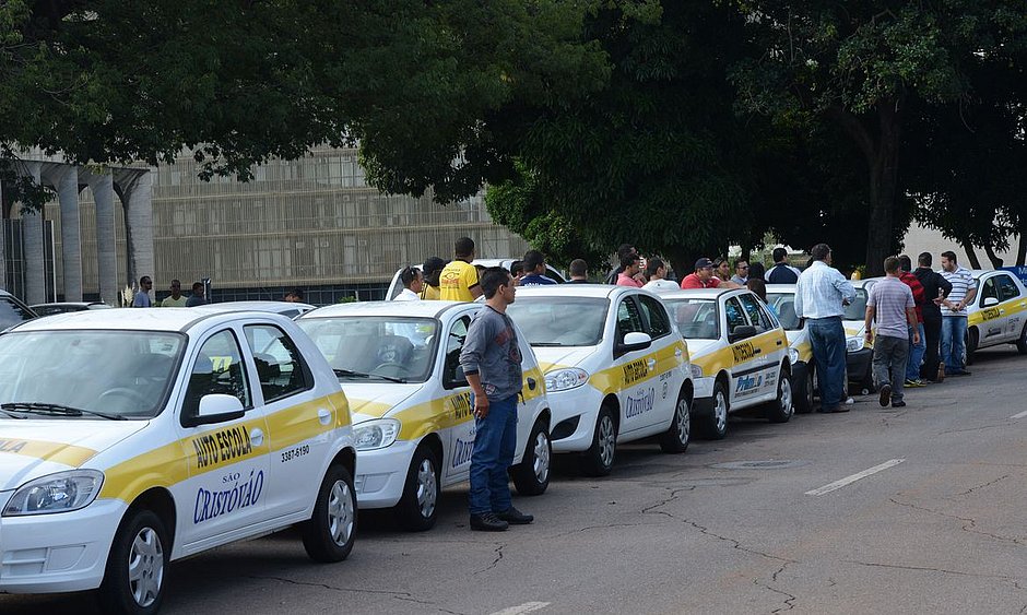 Volta das autoescolas já está autorizada, mas depende de protocolo