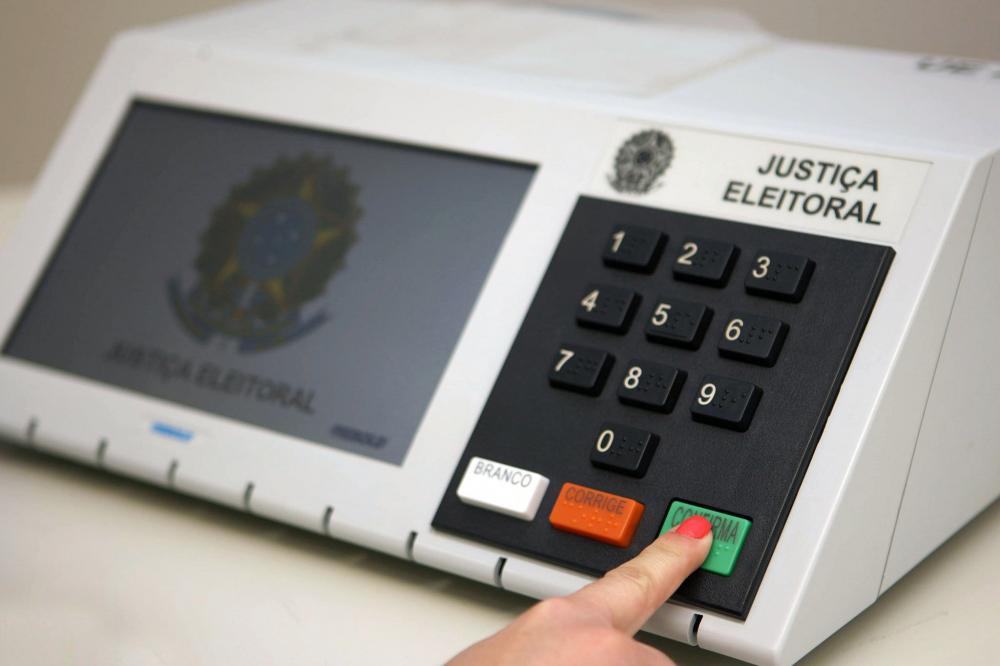 Por causa da pandemia, TSE amplia horário da votação em uma hora