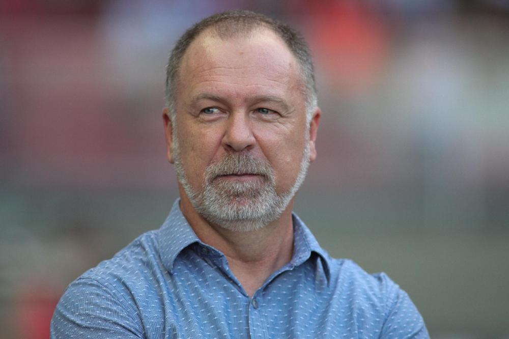 Sob os olhares de Mano Menezes, Bahia recebe o Grêmio em Pituaçu 