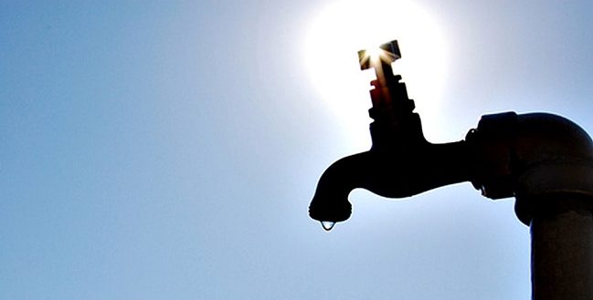 Embasa suspende fornecimento de água em algumas ruas de Camaçari nesta segunda