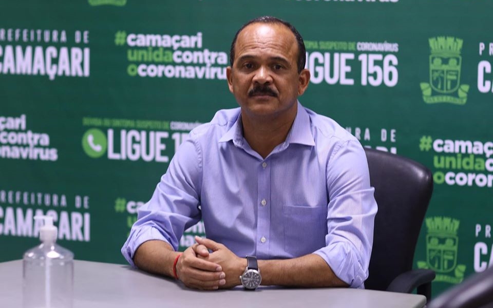 Prefeito de Camaçari, Elinaldo Araújo testa positivo para coronavírus