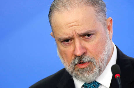 Procurador-geral da República é diagnosticado com Covid-19