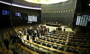 Câmara aprova MP que destina R$ 4,489 bilhões para combate à covid-19