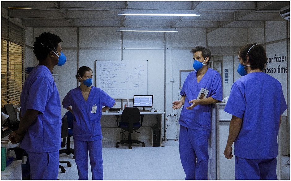 'Sob Pressão' retrata drama da covid em episódios especiais