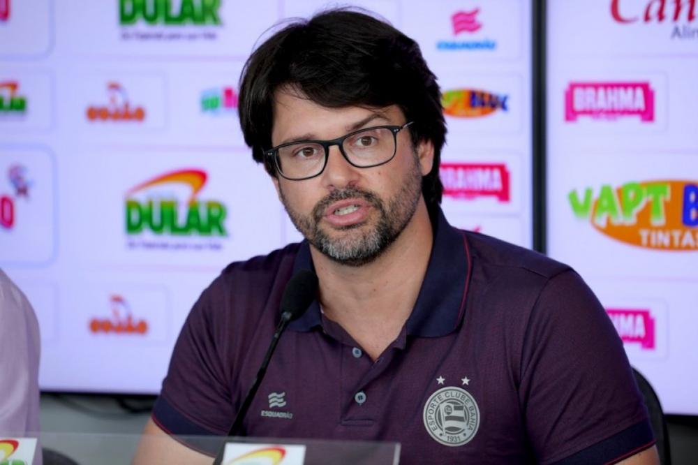 Presidente do Bahia aponta busca por mais reforços e avalia time: 'Muito a evoluir'