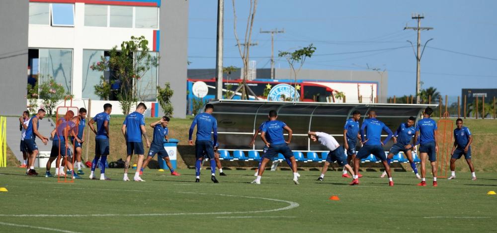 Em casa, Bahia enfrenta Vasco e tenta fugir do Z4