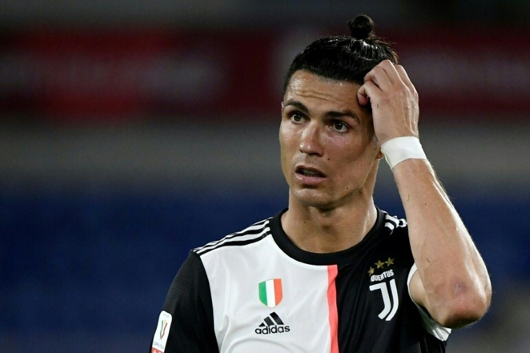 Cristiano Ronaldo é diagnosticado com coronavírus