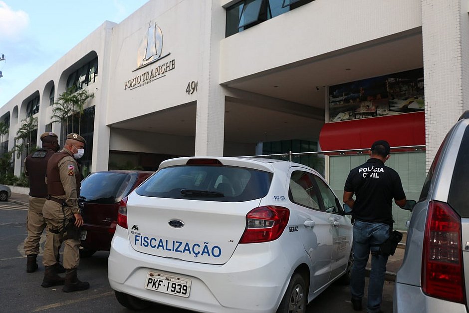 Polícia cumpre 8 mandados de prisão contra organização com R$ 75 mi em dívidas fiscais