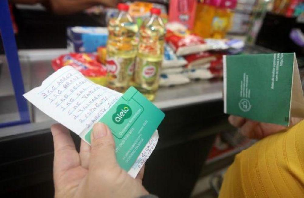 Governo do Estado paga parcela do vale-alimentação estudantil nesta segunda (26)