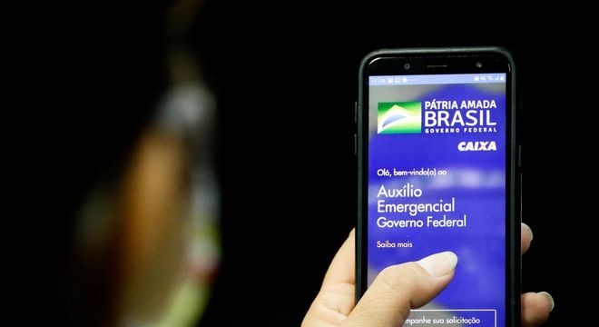 Auxílio emergencial é liberado neste domingo a 3,7 milhões de pessoas