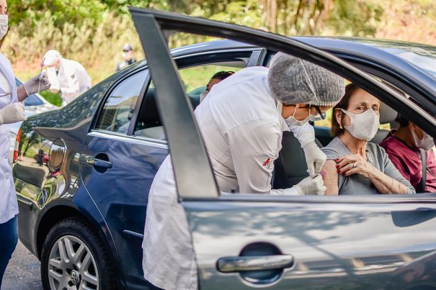 Drive Thru de vacinação contra Poliomielite já está acontecendo em Dias d'Ávila