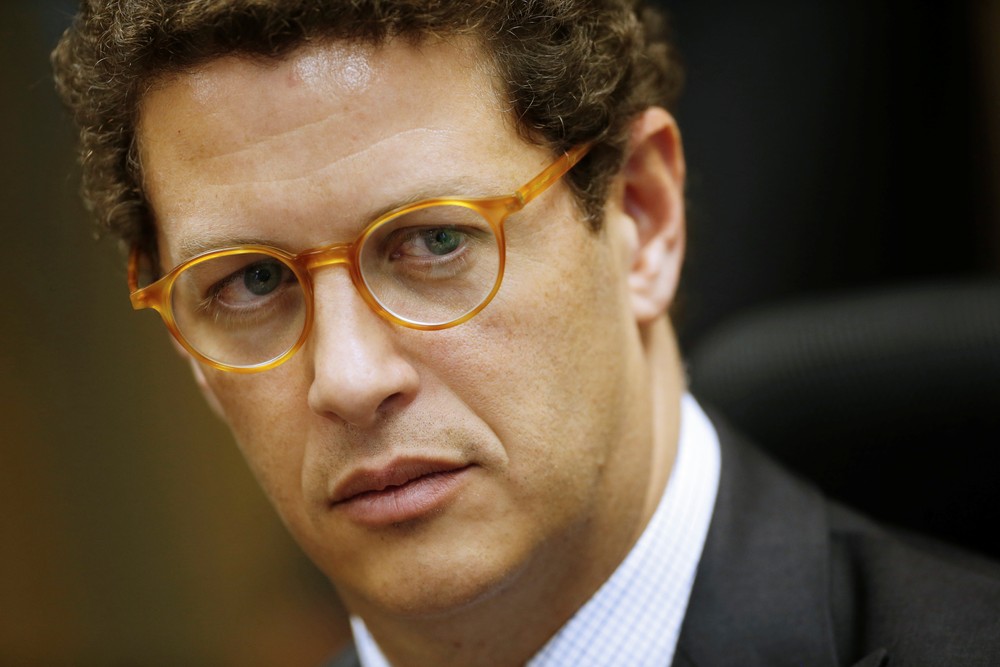Justiça Federal adia julgamento do afastamento de Ricardo Salles
