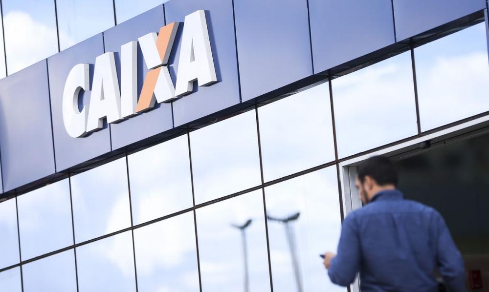 Caixa paga auxílio emergencial para nascidos em outubro
