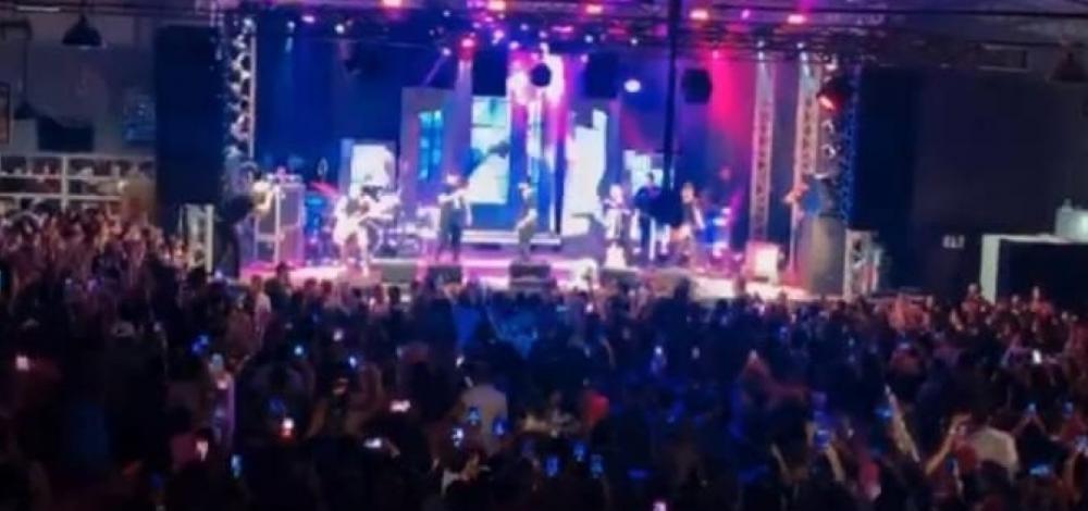 Cidade no Pará volta a fazer show lotado e contrata Raí Saia Rodada