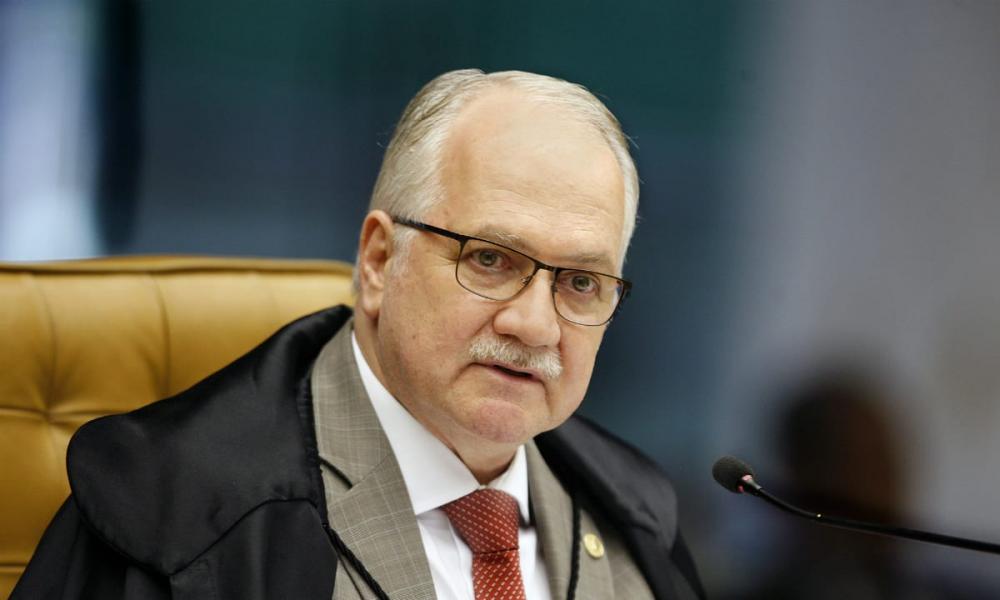 Fachin nega pedido de Lula para suspender julgamento do triplex no STJ