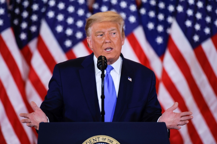 Donald Trump pede paralisação da contagem dos votos