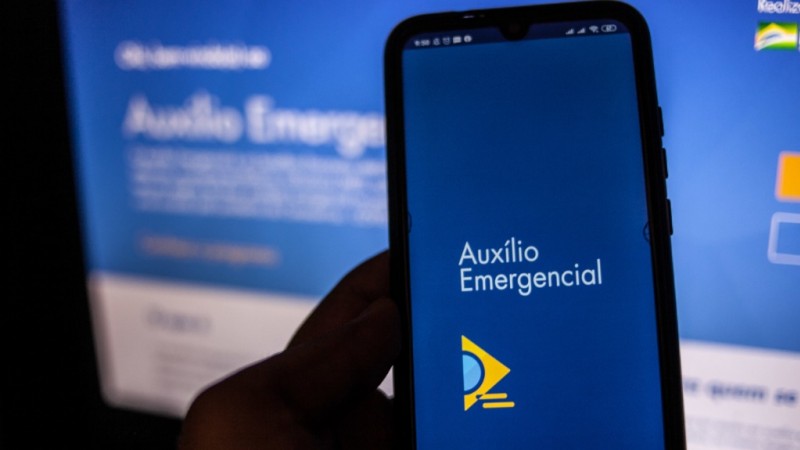 Beneficiários nascidos em junho recebem hoje auxílio emergencial