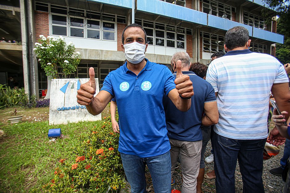 Bruno Reis, do DEM, é eleito novo prefeito de Salvador