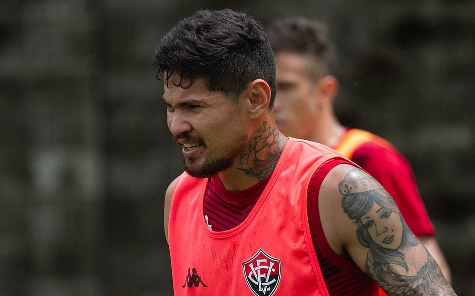 Vitória tenta vencer dois jogos seguidos pela primeira vez na Série B