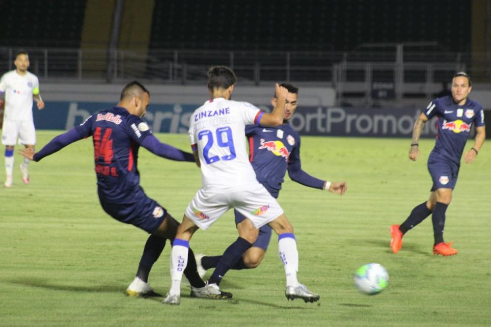 Bahia joga mal e leva goleada do Red Bull Bragantino 