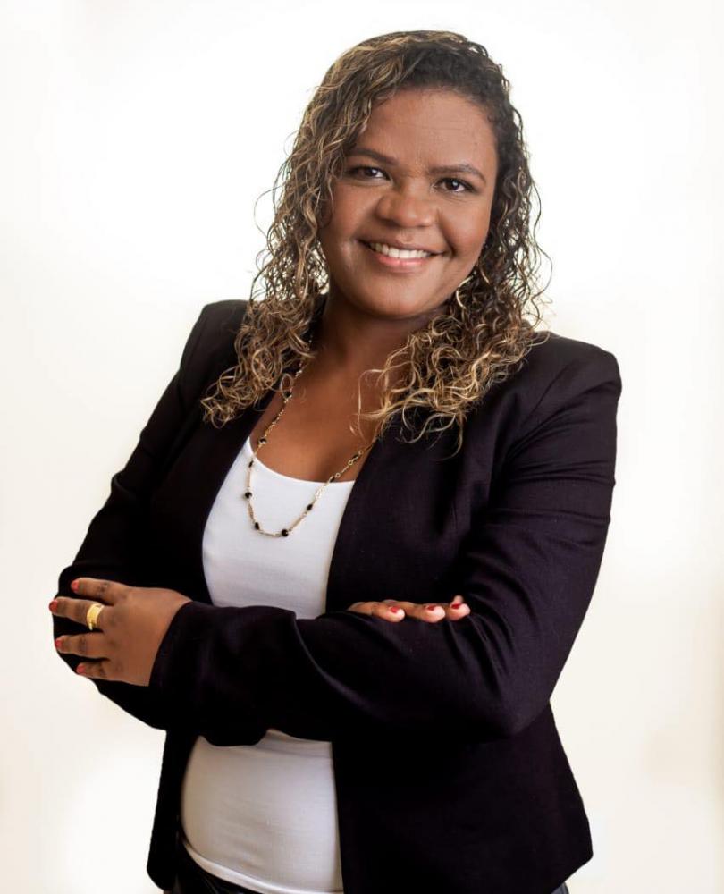 Conheça Regiane da Saúde, segunda vereadora mais votada em Dias d'Ávila 