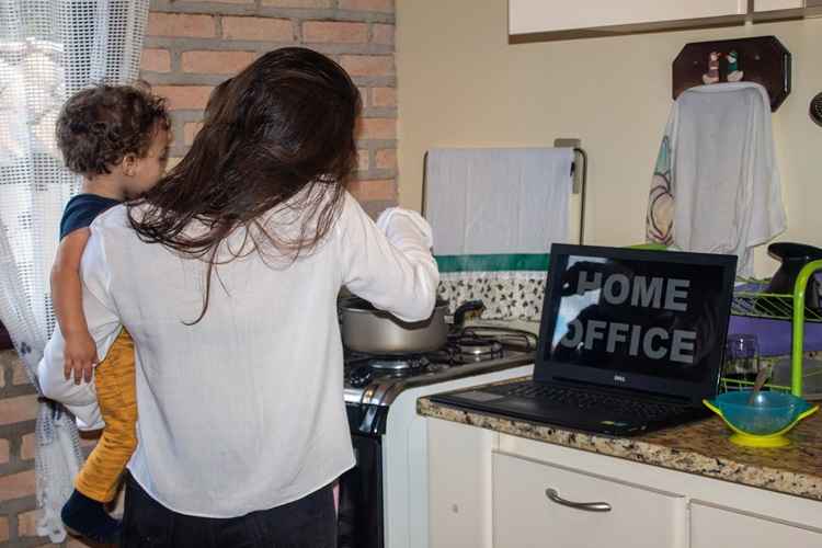 Pesquisa da ONU afirma que pandemia afetou mais mulheres do que homens