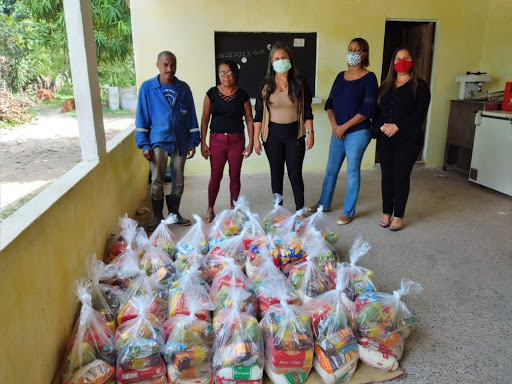 Prefeitura realiza a distribuição de cestas básicas para alunos de creche e pré-escola próxima terça
