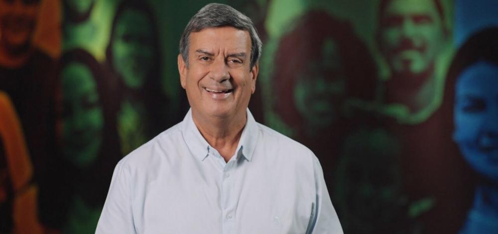 Aos 68 anos, Colbert Martins é reeleito prefeito de Feira de Santana 