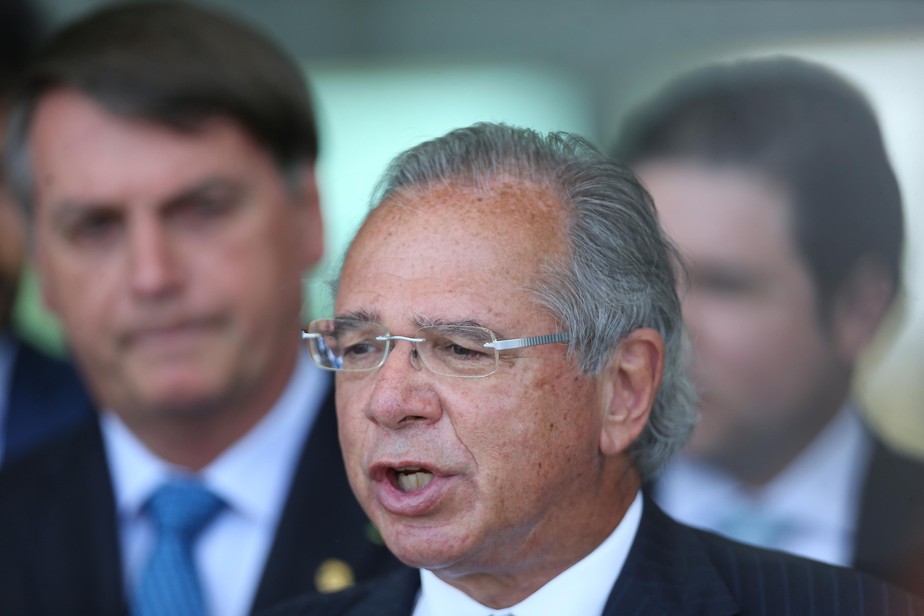 Guedes sugere financiar Renda Cidadã com emendas parlamentares
