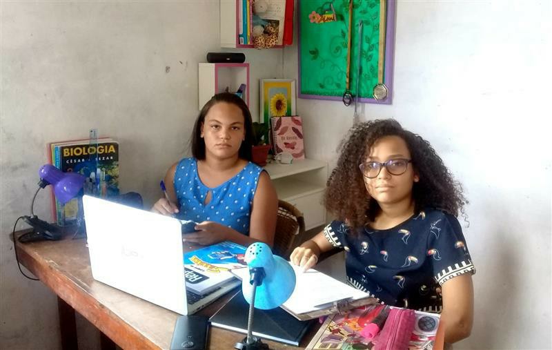 Alunas da rede municipal de Mata de São João recebem medalhas na OBMEP