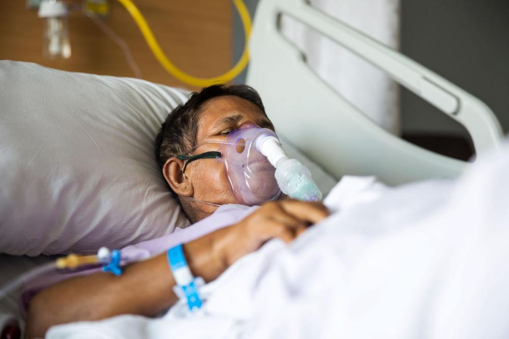 Índia tem mais de 300 pessoas hospitalizadas com doença desconhecida