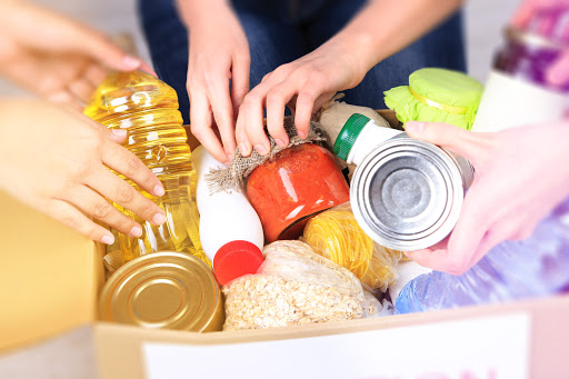 Jovem matense promove campanha para arrecadação de alimentos no Natal