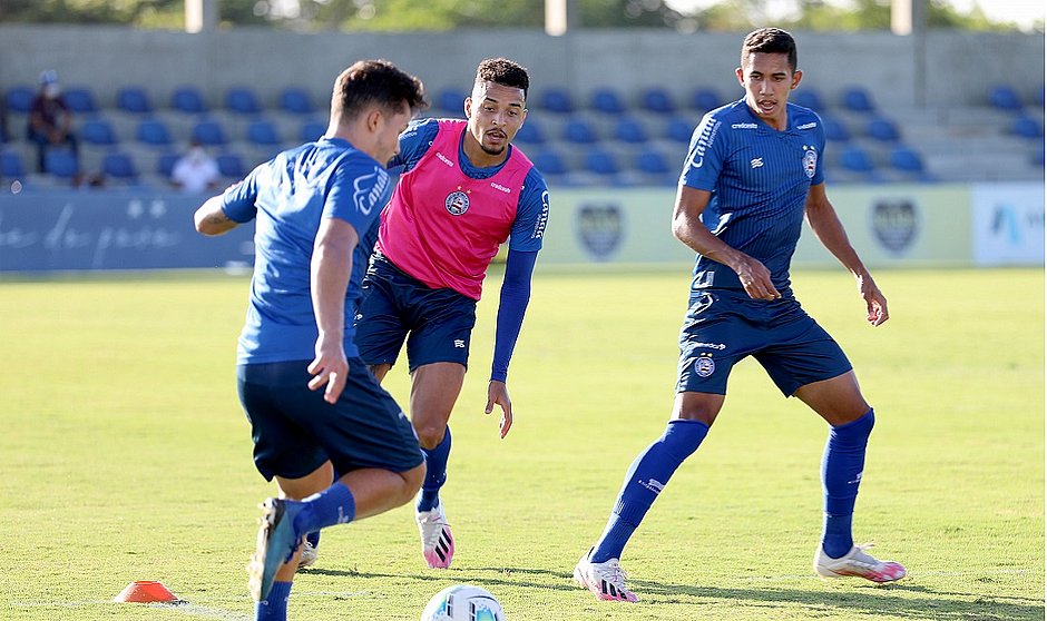 De olho no Palmeiras, Bahia volta aos treinos na Cidade Tricolor