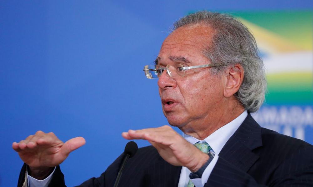 Fim do auxílio emergencial ajudará no controle da inflação, diz Paulo Guedes