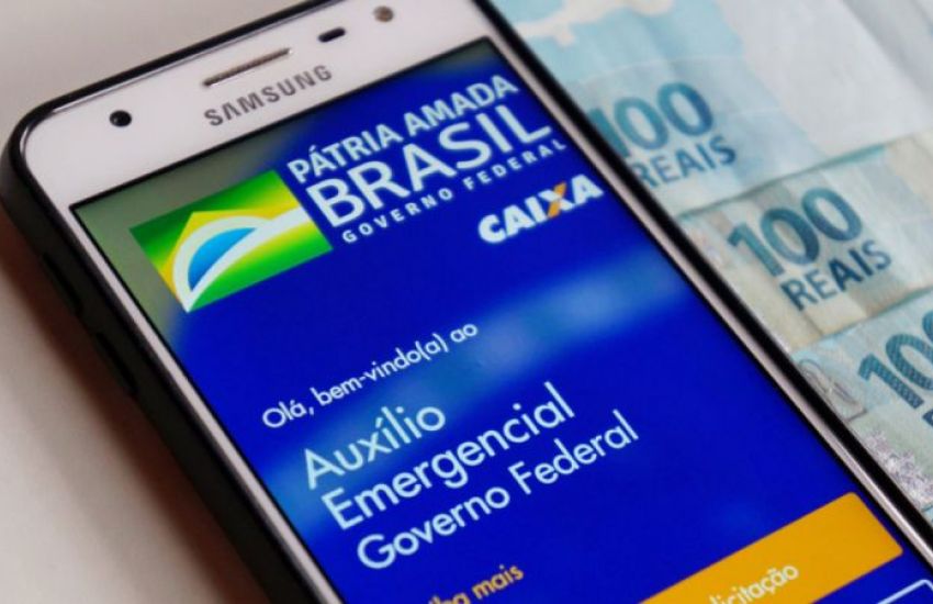 Caixa paga parcelas do Auxílio Emergencial aos nascidos em maio