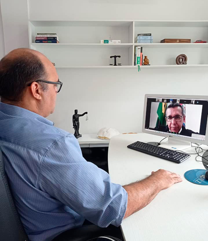 Alberto Castro é diplomado e diz que vai governar Dias d’Ávila para todos