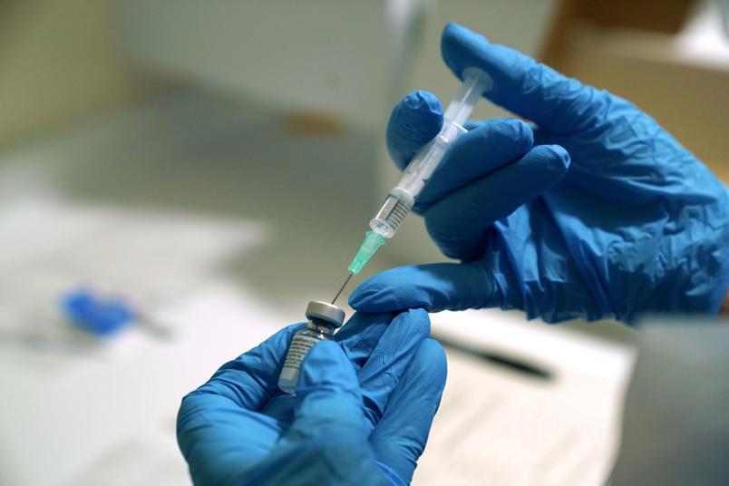 Órgão dos EUA confirma 6 reações alérgicas graves causadas pela vacina da Pfizer