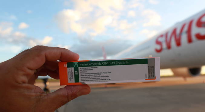 São Paulo recebe 5,5 milhões de doses da vacina Coronavac