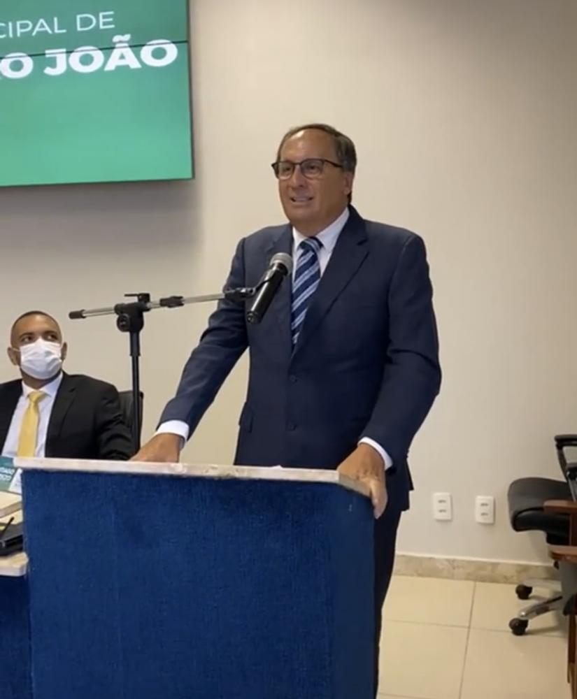 ‘Geração de emprego é nossa prioridade absoluta em Mata de São João’ dispara Gualberto