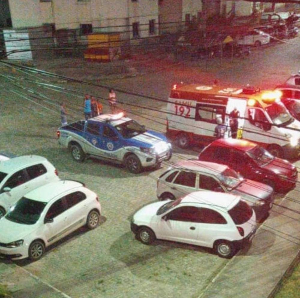 Mulher é presa após filhos de 1 e 8 anos serem encontrados mortos em Camaçari