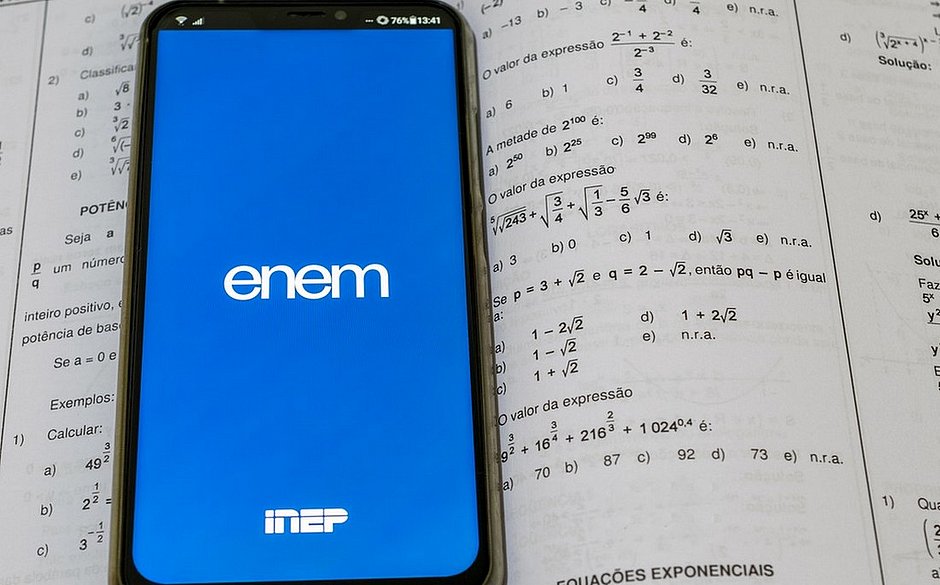 Acesso aos locais de provas do Enem será antecipado em meia hora