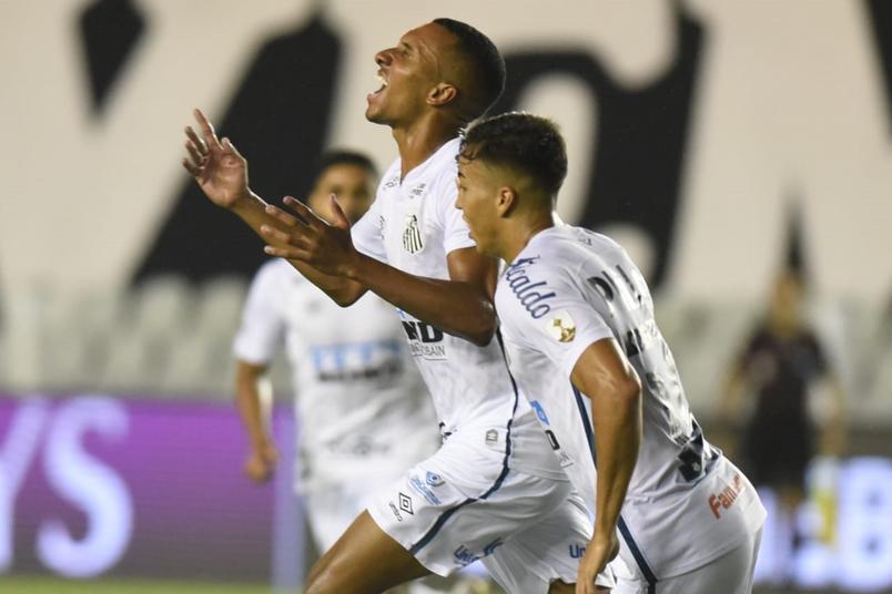 Palmeiras e Santos fazem primeira final brasileira na Libertadores desde 2006