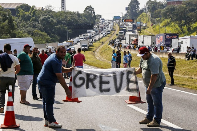 Associação confirma greve dos caminhoneiros em 1º de fevereiro; Bahia vai aderir
