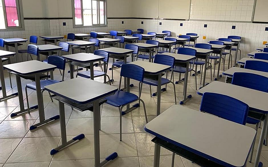 Governo da Bahia prorroga até 30 de janeiro decreto que proíbe shows e aulas
