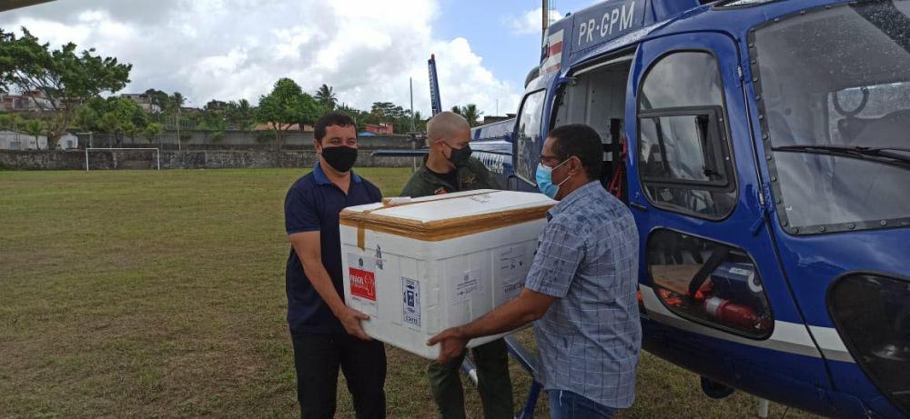 Dias d'Ávila recebe 400 doses da vacina contra covid-19; imunização inicia hoje