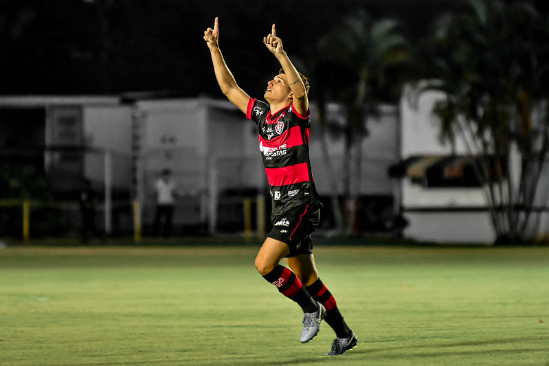 Vitória pode garantir permanência na Série B já na próxima rodada; entenda