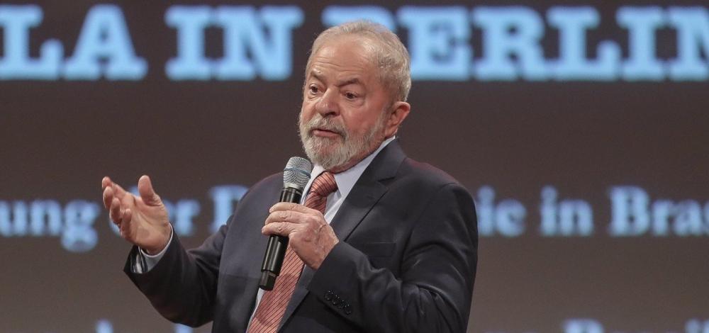 Lula confirma que teve Covid-19 durante viagem a Cuba