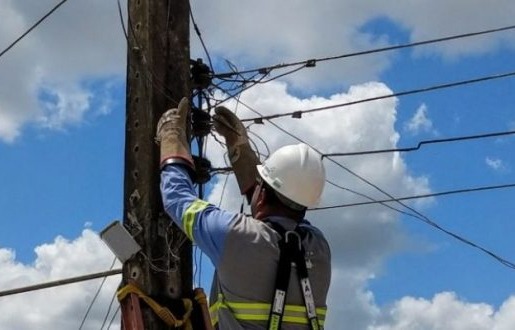 Coelba fará desligamento de energia na terça-feira em Dias d'Ávila 