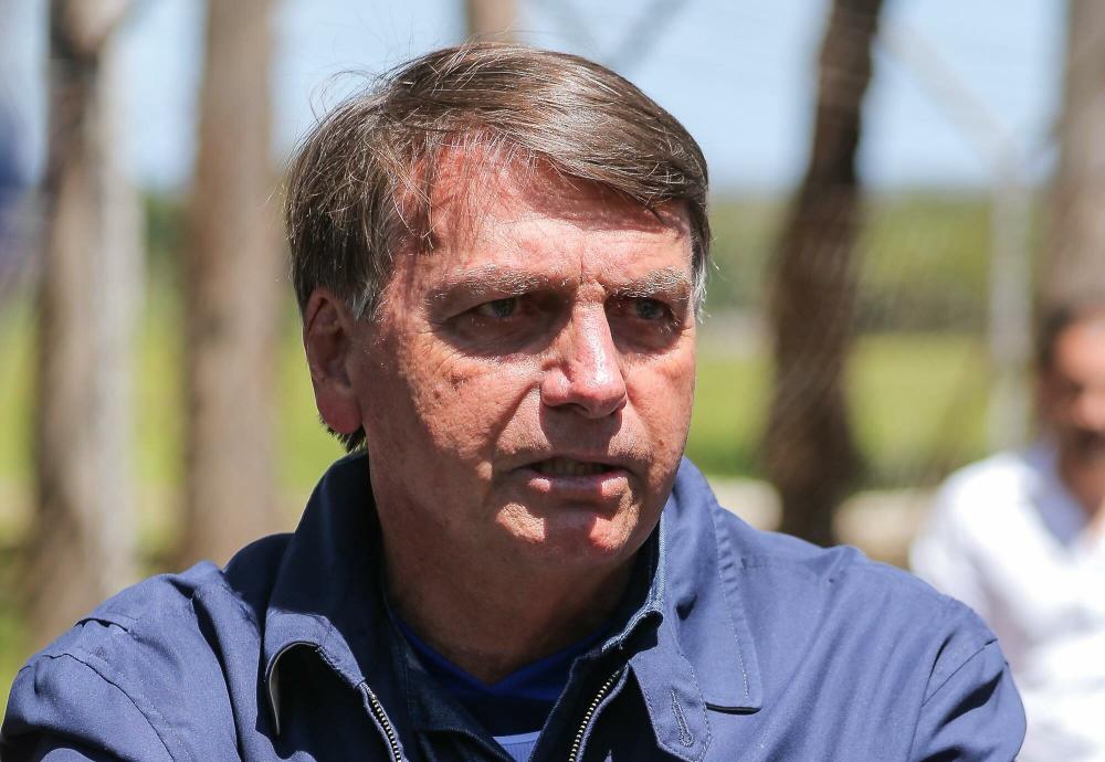 Jair Bolsonaro sobre vacina Sputnik V: “Se a Anvisa aprovar, vamos comprar”
